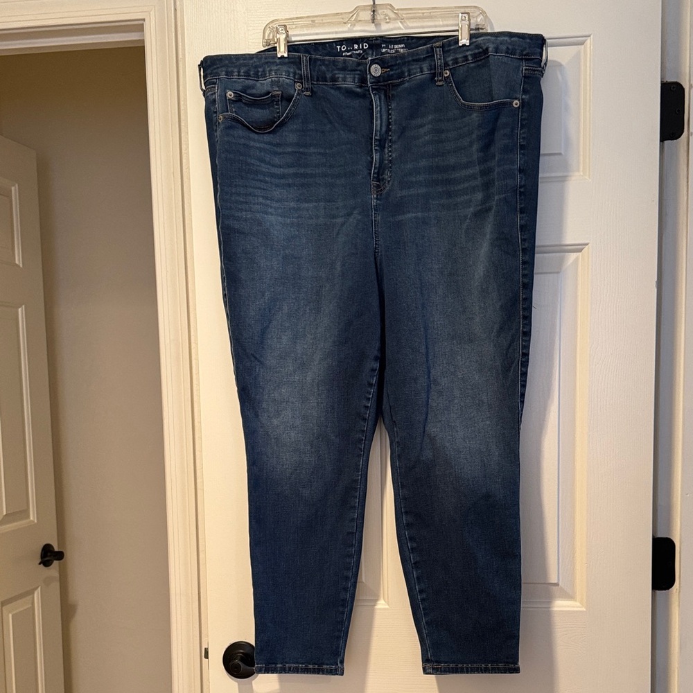Torrid Women's Skinny Jeans - Dark Blue